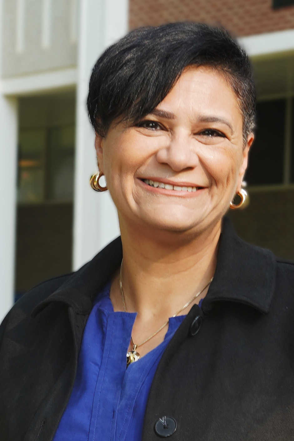 Dr. Ghazal headshot